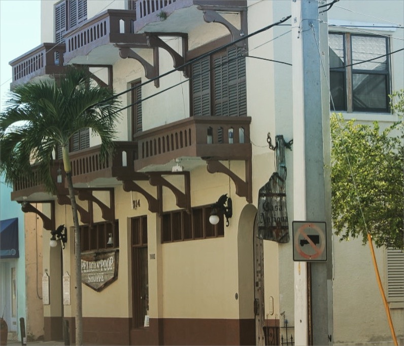 Casa Antigua – Historic Walking Tour