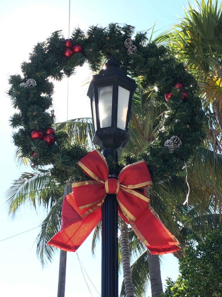 wreath on light pole