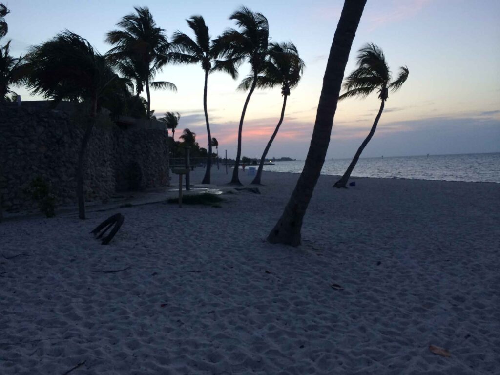 Key West weather in April - sunrise at Smathers Beach